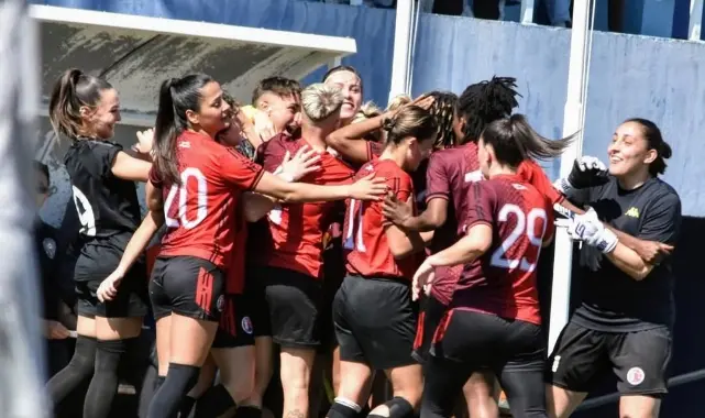 1207 Antalyaspor Süper Lig Hedefini Kaçırdı - Antalya Akış Haber Görseli