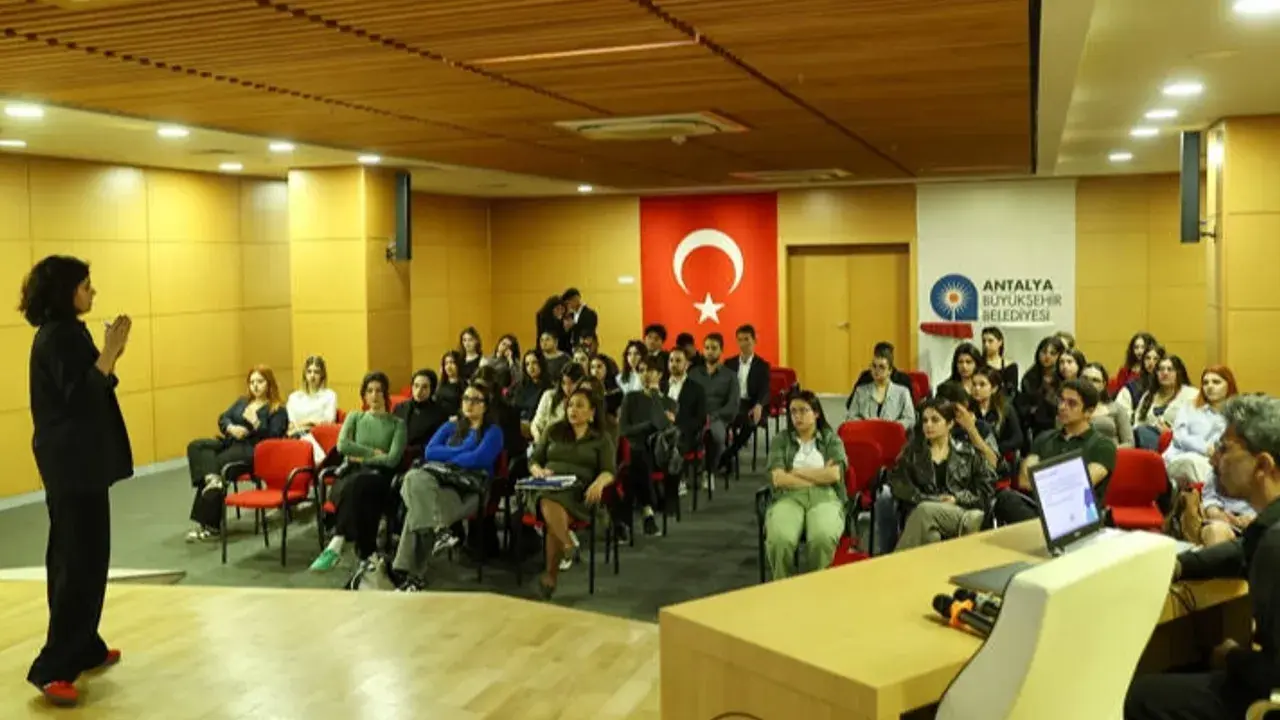 Antalya’da AB Gençlik Fırsatları Tanıtıldı - Antalya Akış Haber Görseli