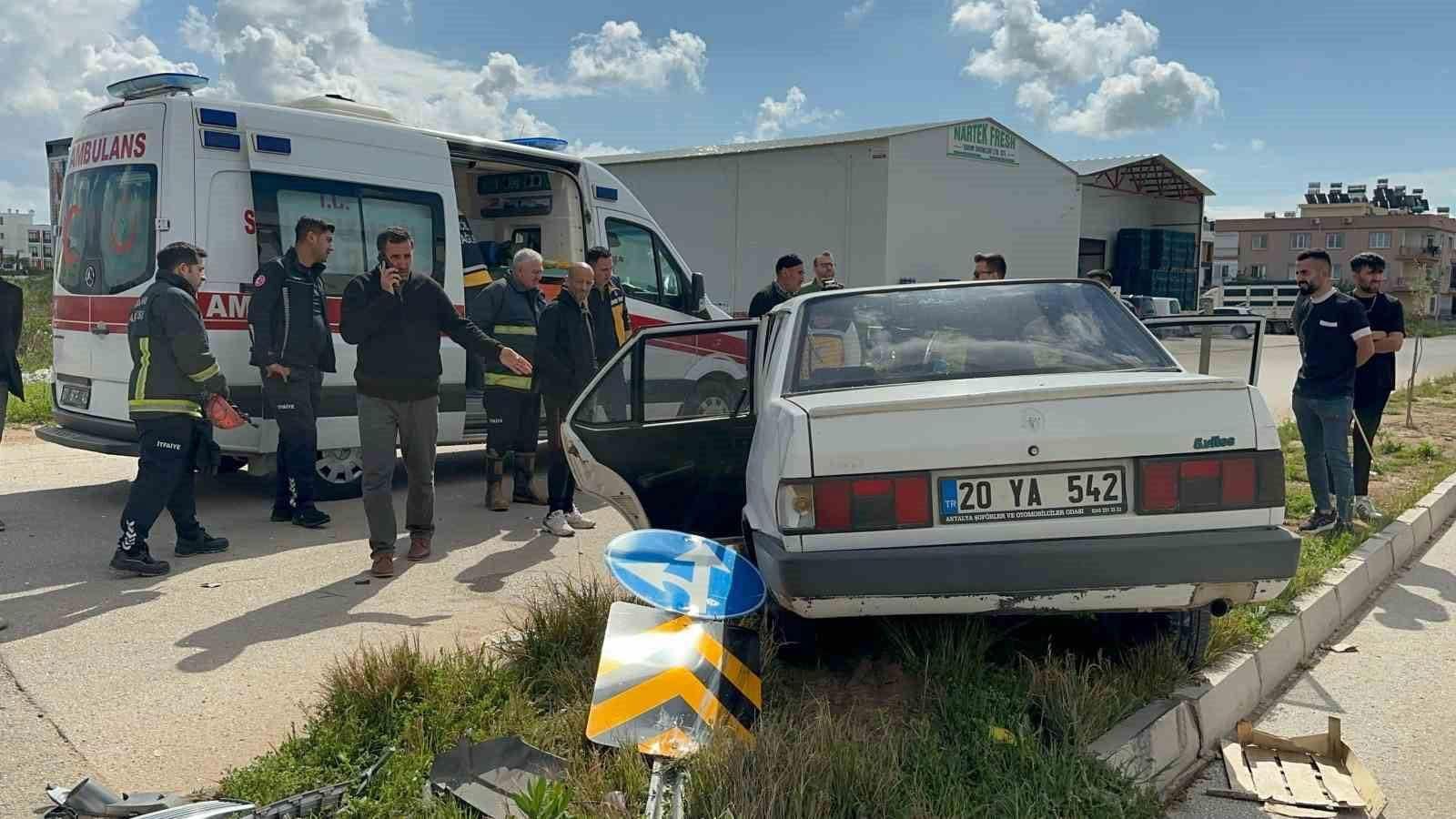 Antalya’da Hastane Yolunda Kaza - Antalya Akış Haber Görseli